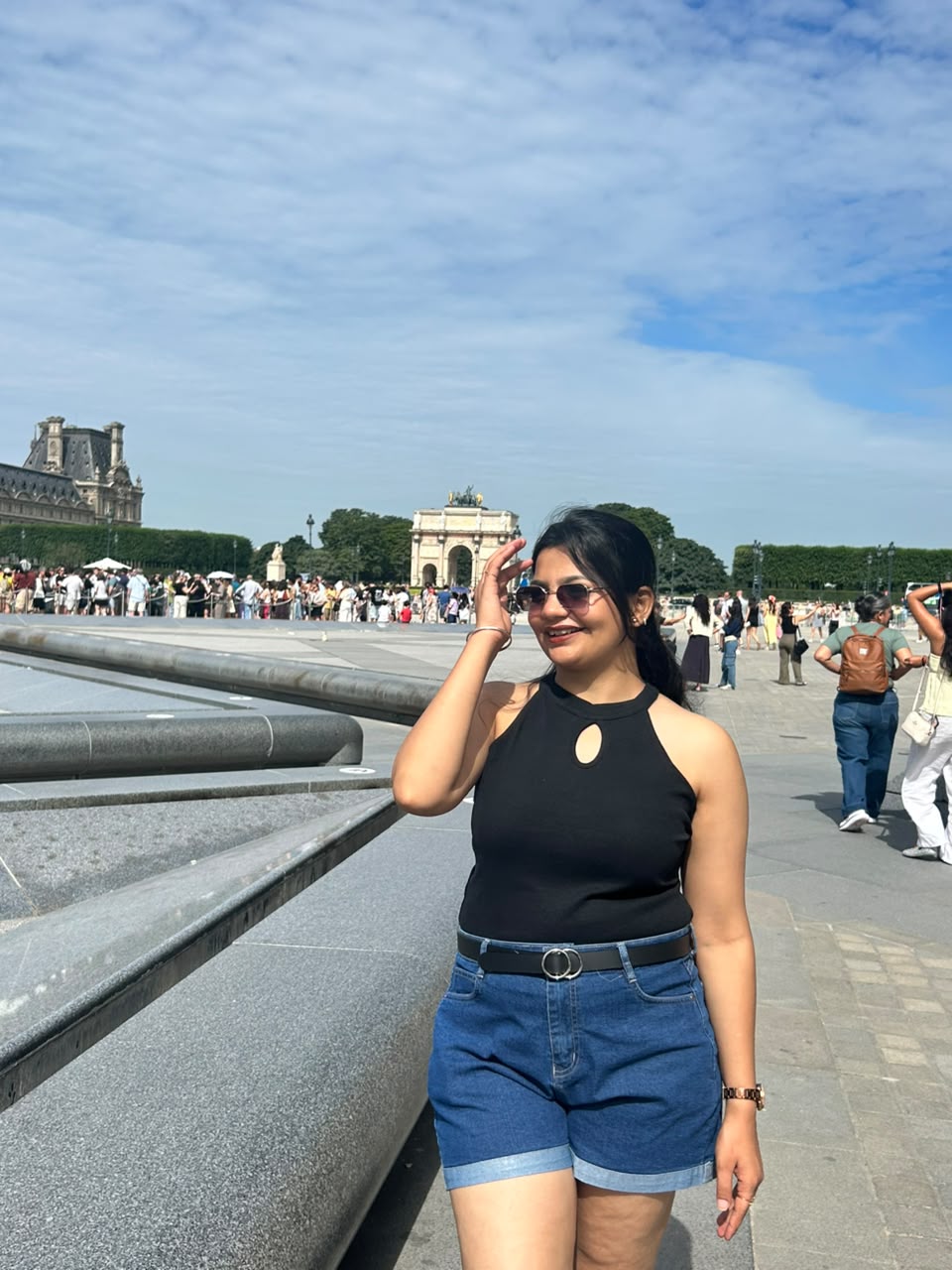 Dia — Paris days, big dreams, and effortless sparkle.