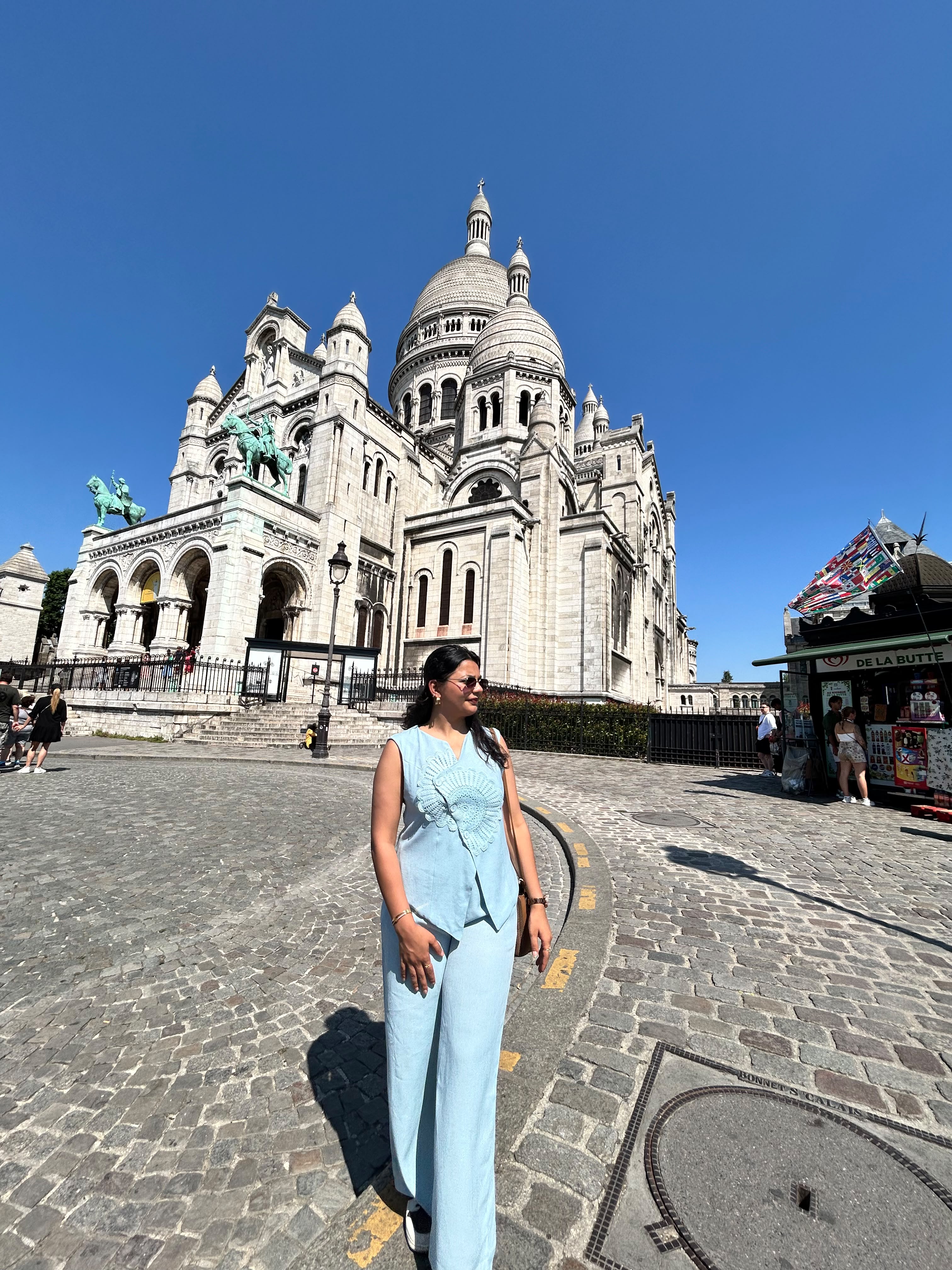 Dia — Paris was lucky to have this much charm.